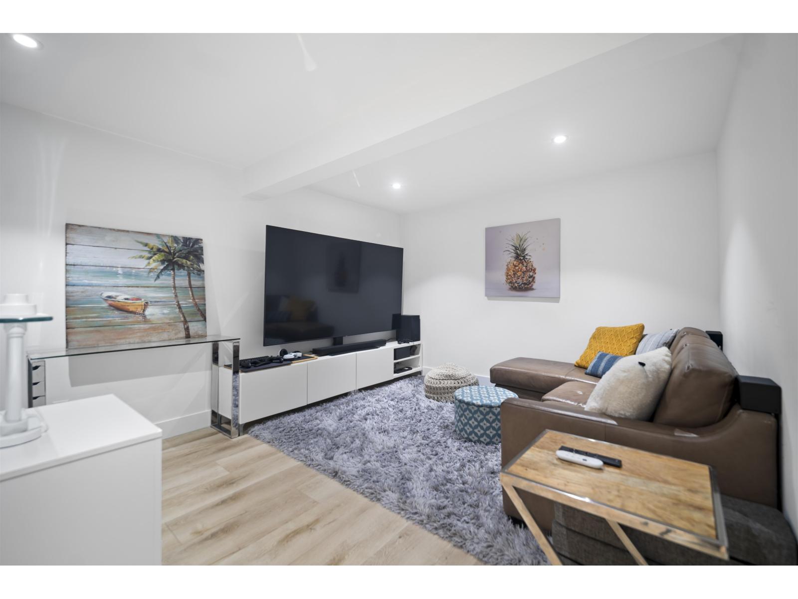 1917 LILAC DRIVE, Surrey
