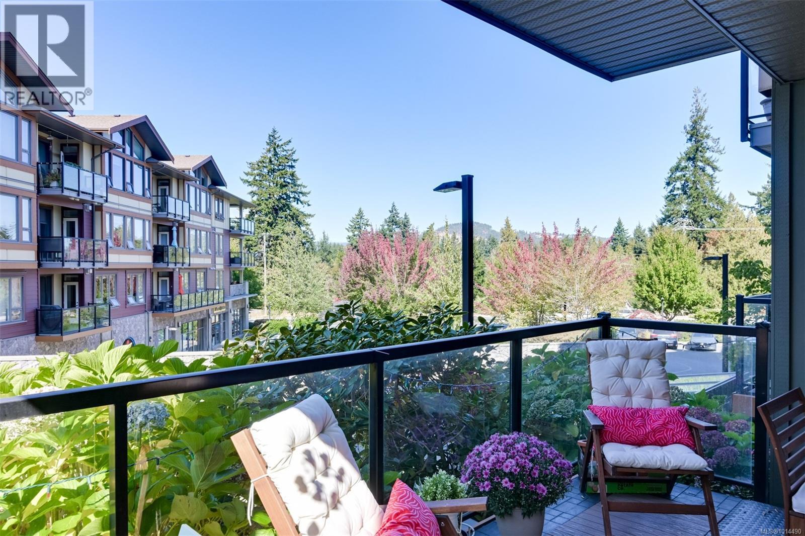 101 3210 Jacklin Road, Langford
