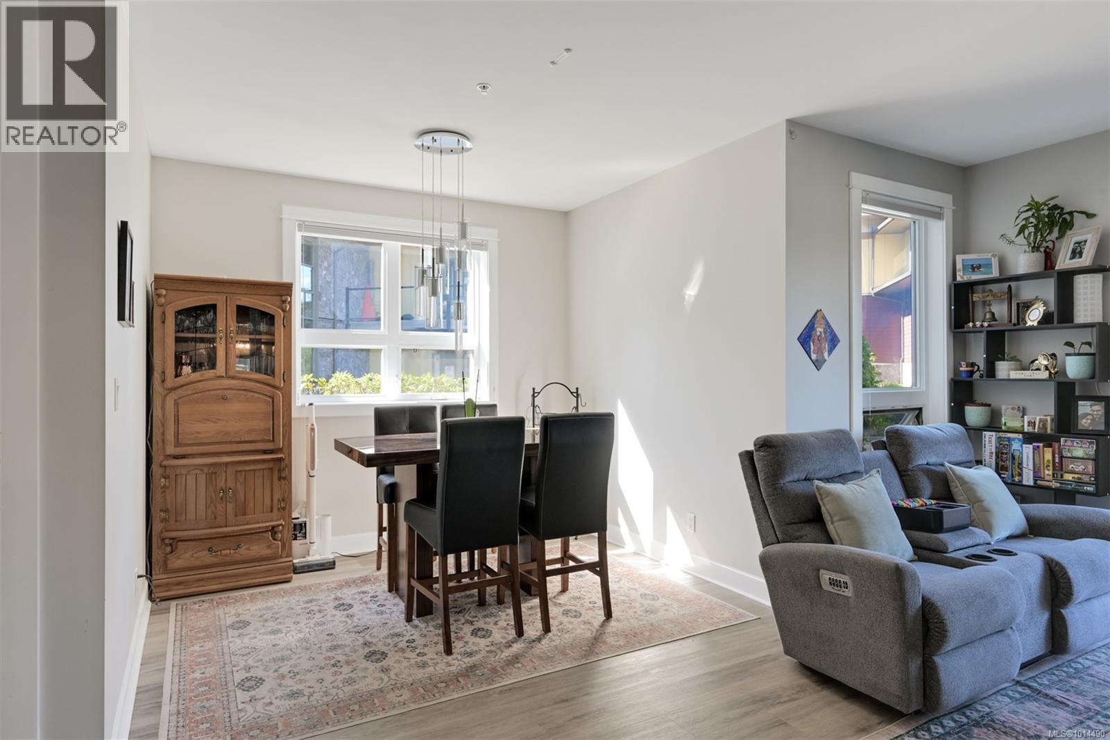 101 3210 Jacklin Road, Langford