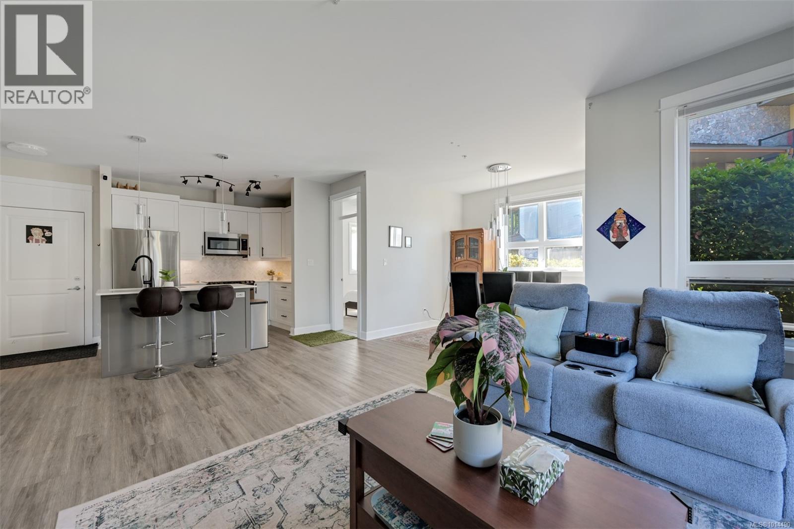 101 3210 Jacklin Road, Langford