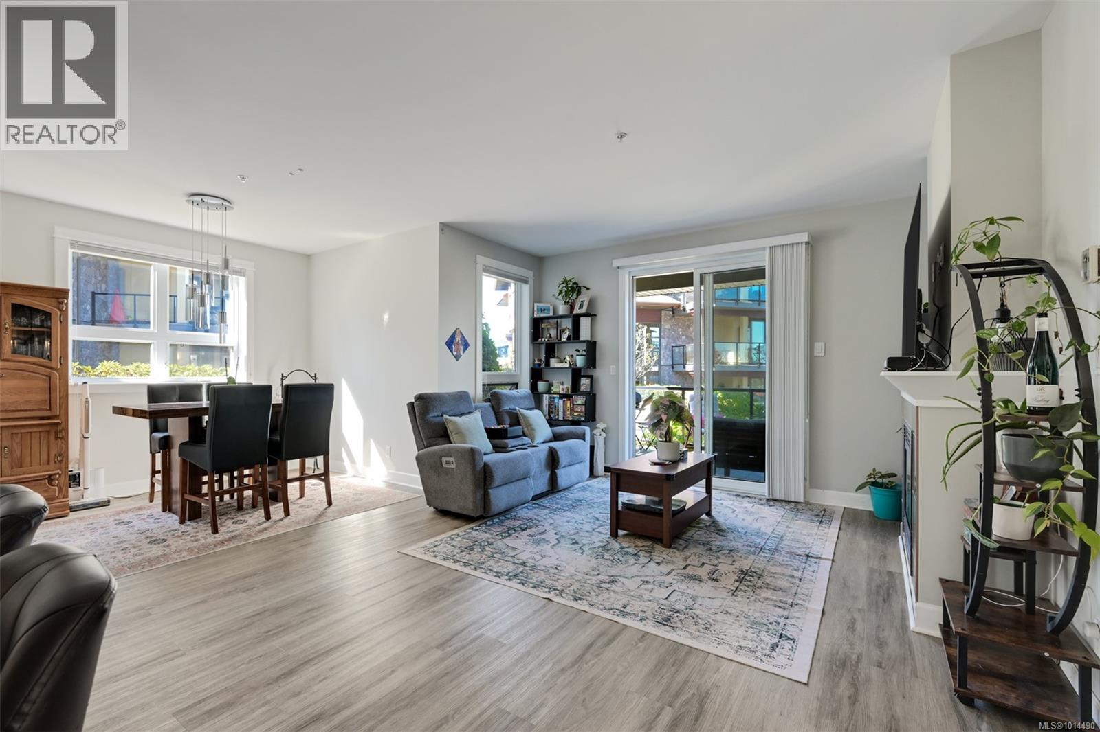 101 3210 Jacklin Road, Langford