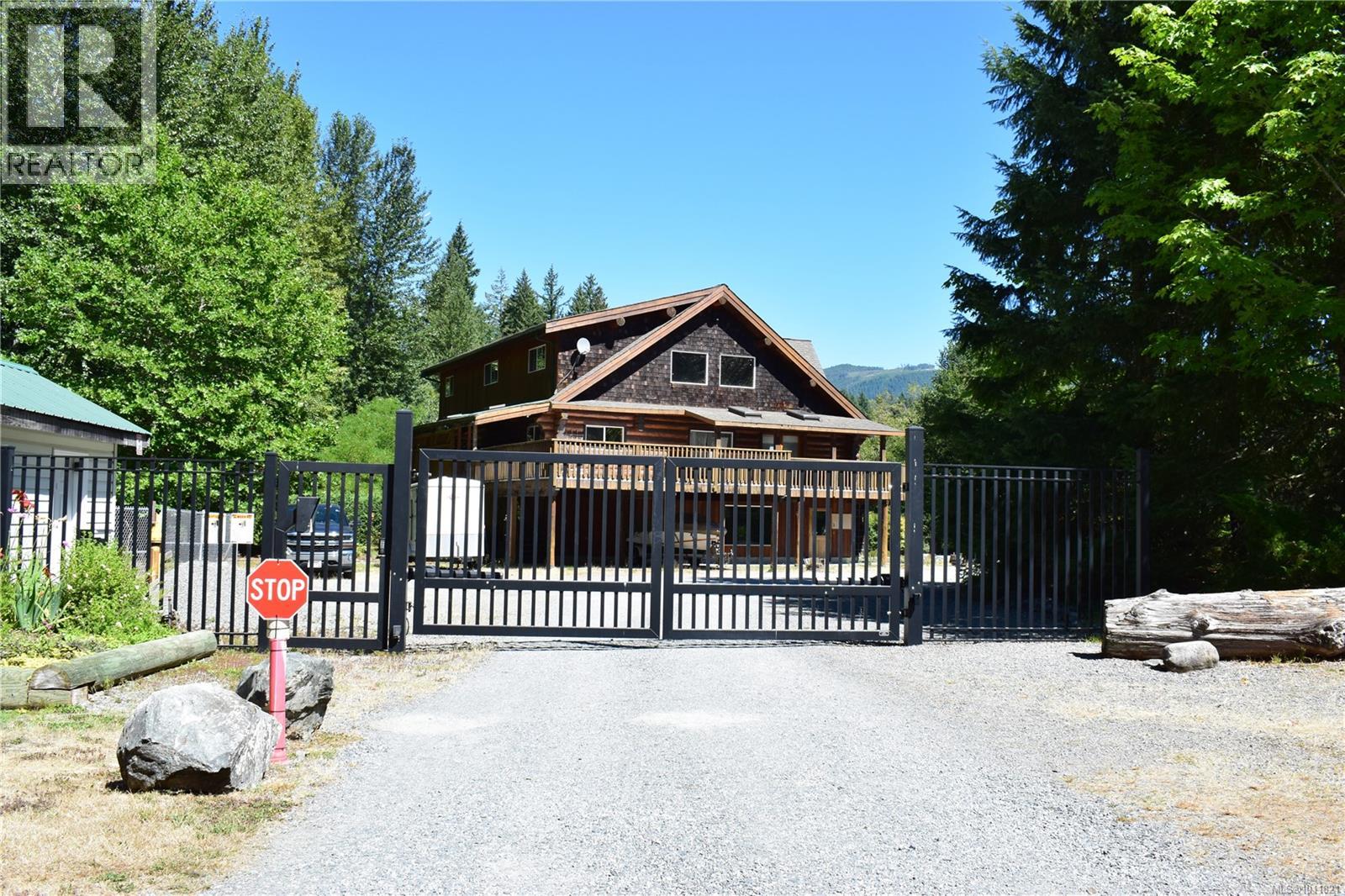 30 8631 South Shore Rd, Lake Cowichan