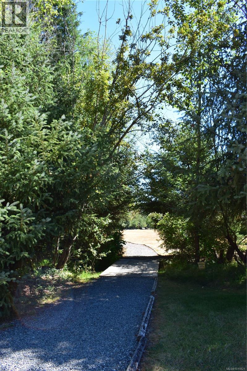 30 8631 South Shore Rd, Lake Cowichan