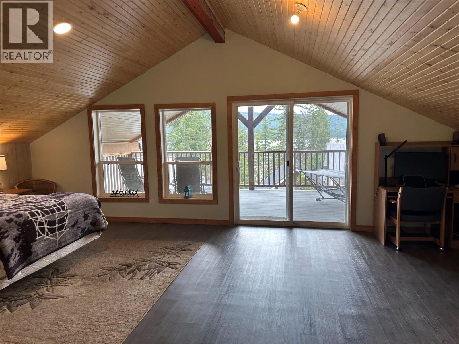 8800 Seymour Arm Main Road Unit# 21, Seymour Arm