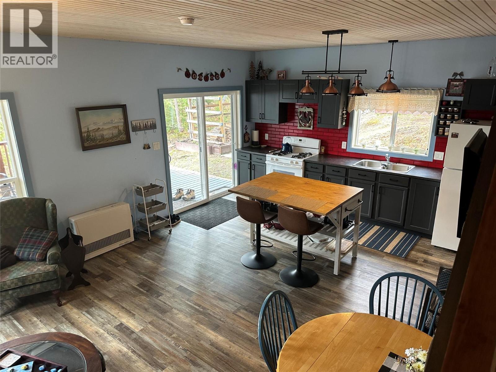 8800 Seymour Arm Main Road Unit# 21, Seymour Arm