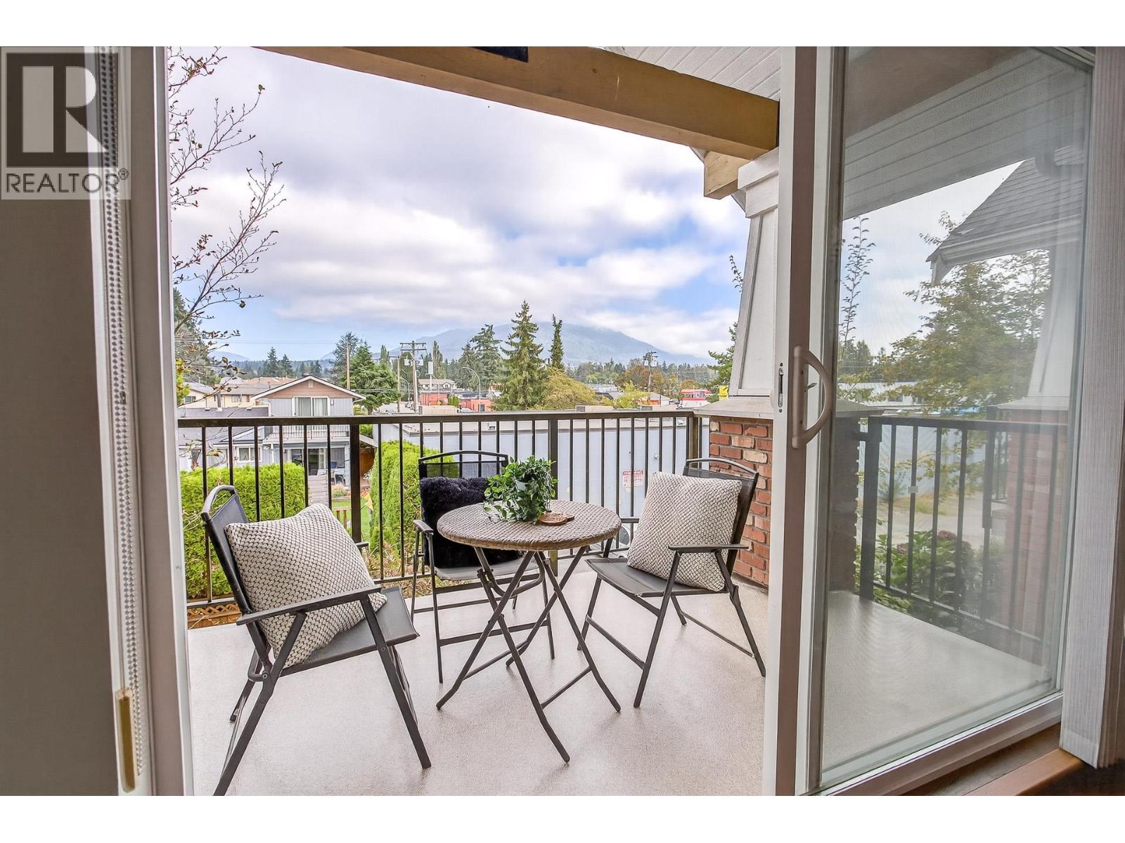 212 1567 GRANT AVENUE, Port Coquitlam