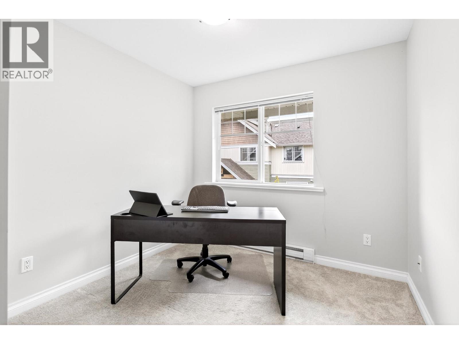 212 1567 GRANT AVENUE, Port Coquitlam