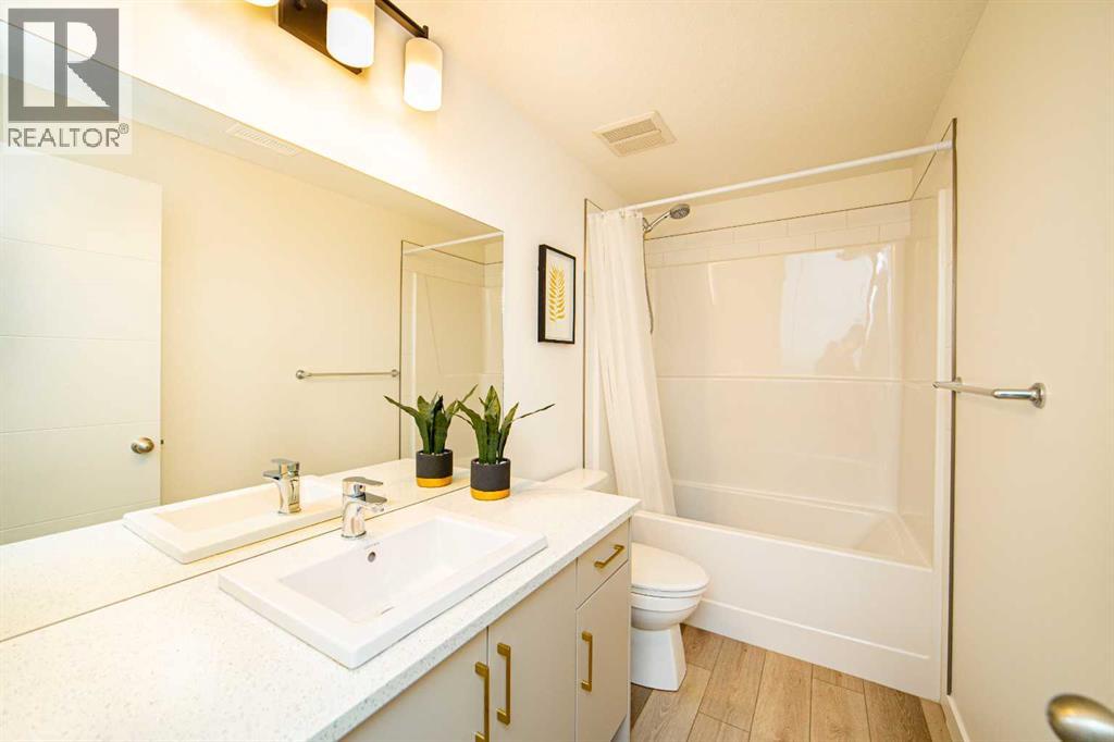 Single Family House for Sale in  Spring Creek Common SW Springbank Hill Calgary 