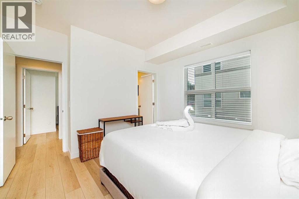 Single Family House for Sale in  Spring Creek Common SW Springbank Hill Calgary 