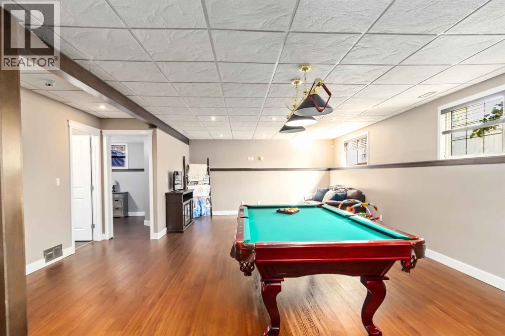 101 Violet Street, Fort McMurray