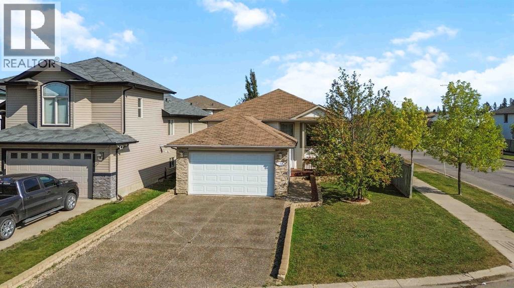 101 Violet Street, Fort McMurray