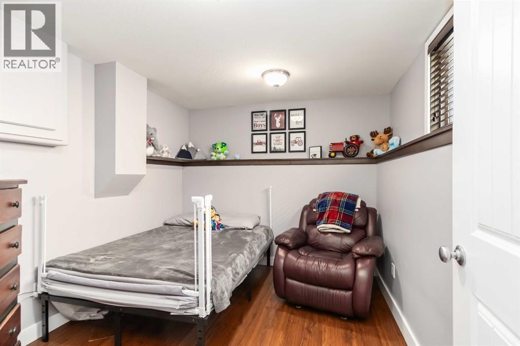 101 Violet Street, Fort McMurray