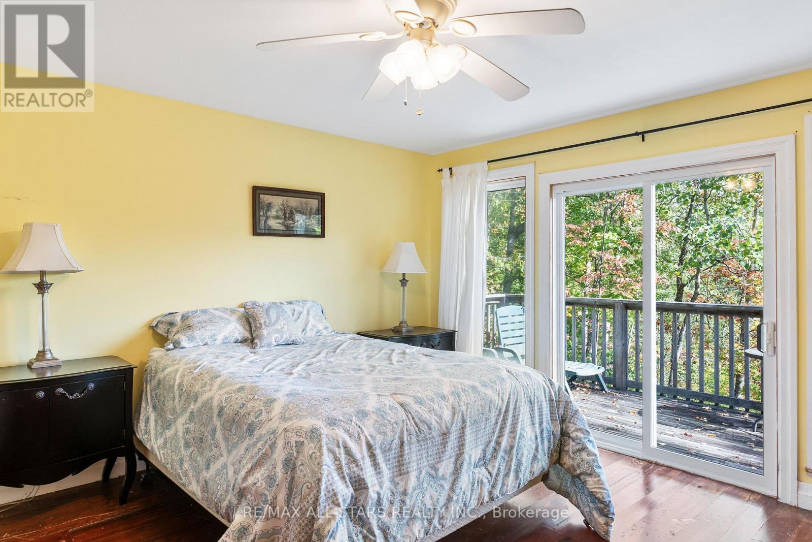 Single Family House Bungalow for Sale in  ENGLISH CIRCLE Highlands East (Glamorgan) 