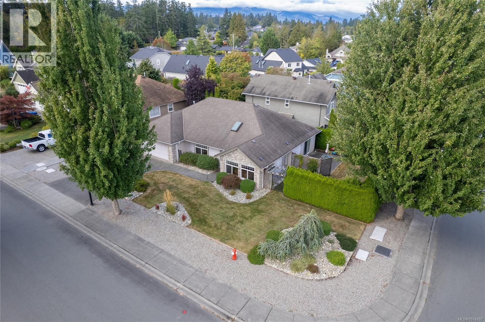 698 Abernathy Pl, Parksville