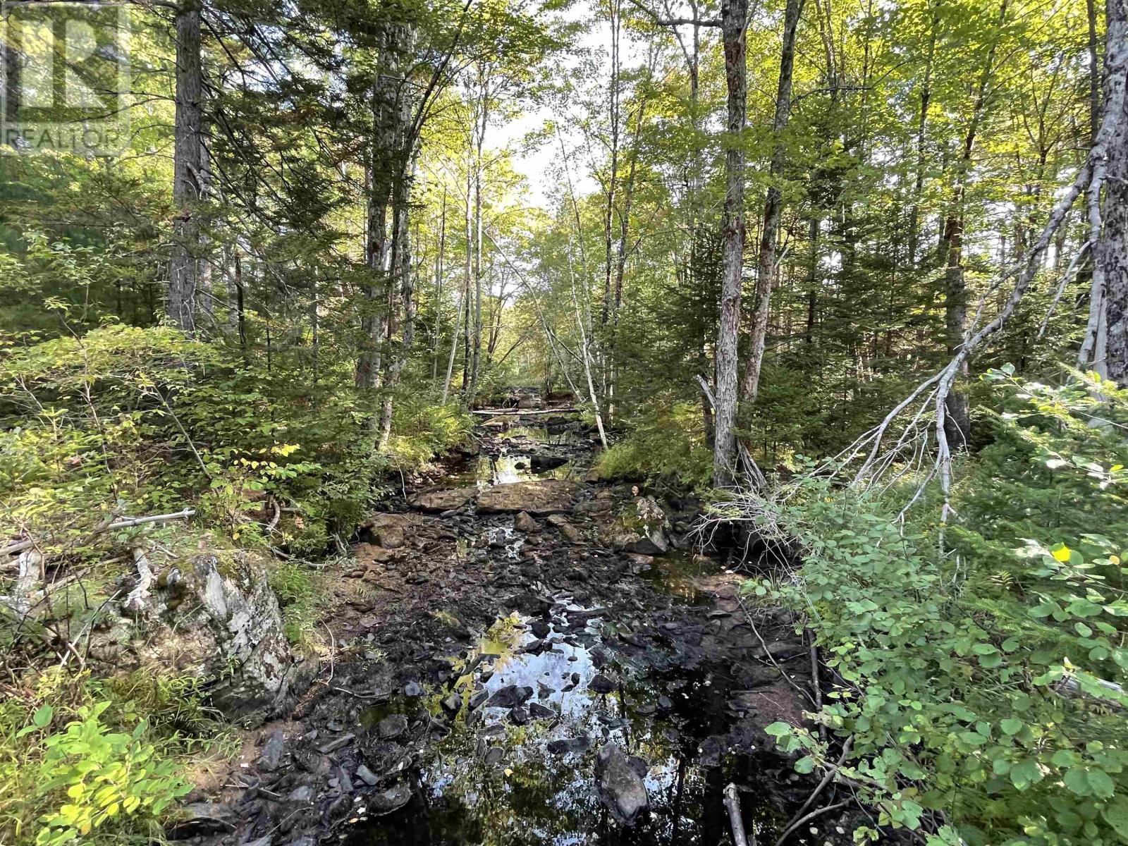 Property 3 of 10 of 69 Mackay Road