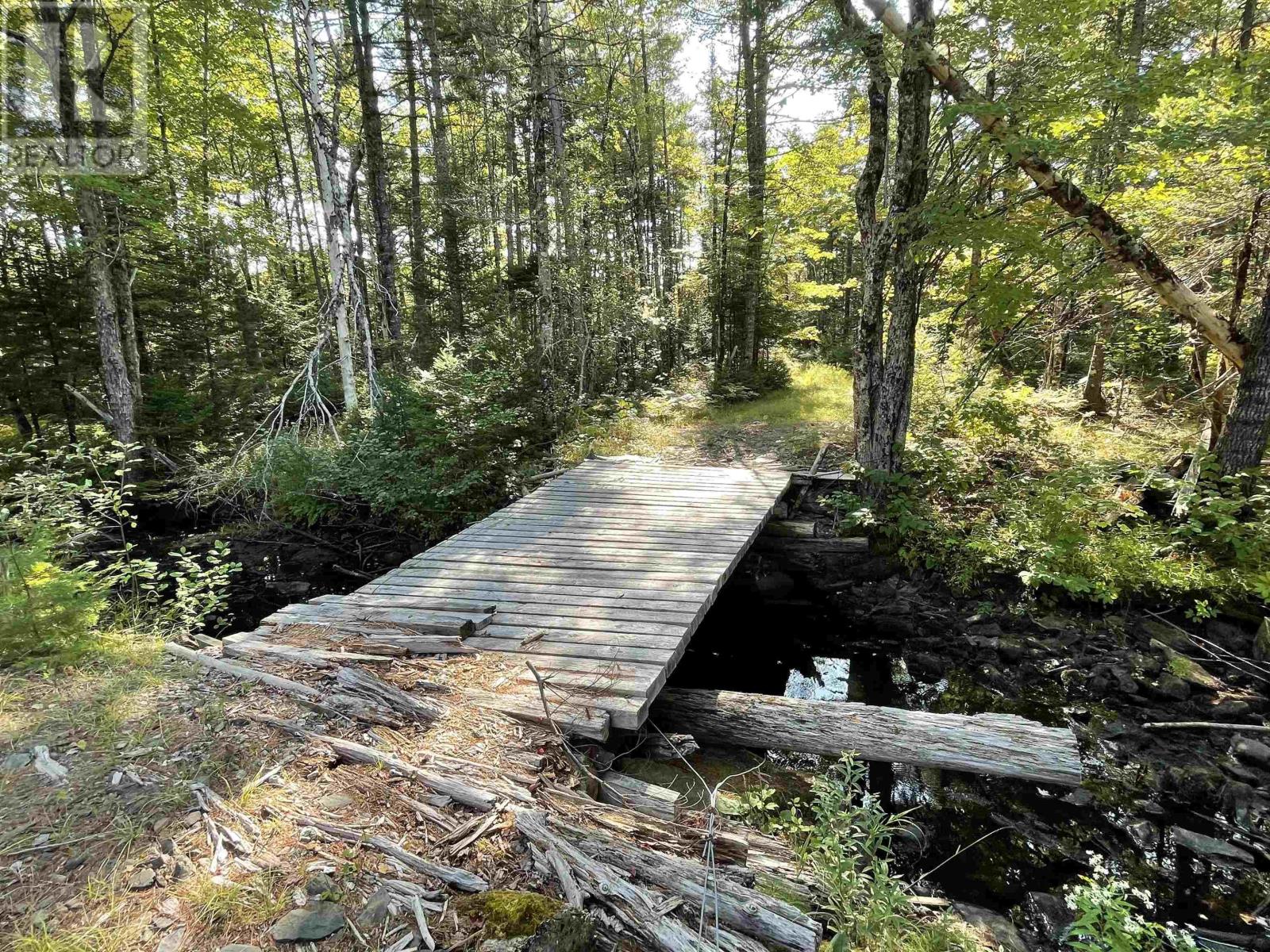 Property 6 of 10 of 69 Mackay Road