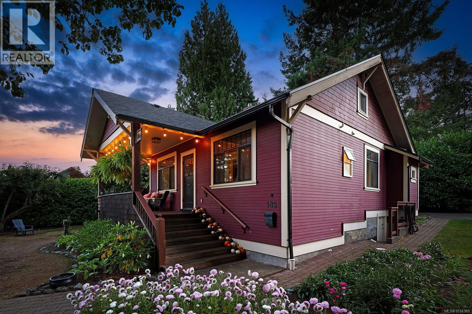 185 Duncan Ave, Courtenay