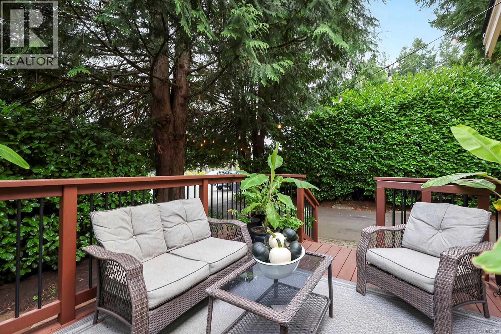 185 Duncan Ave, Courtenay