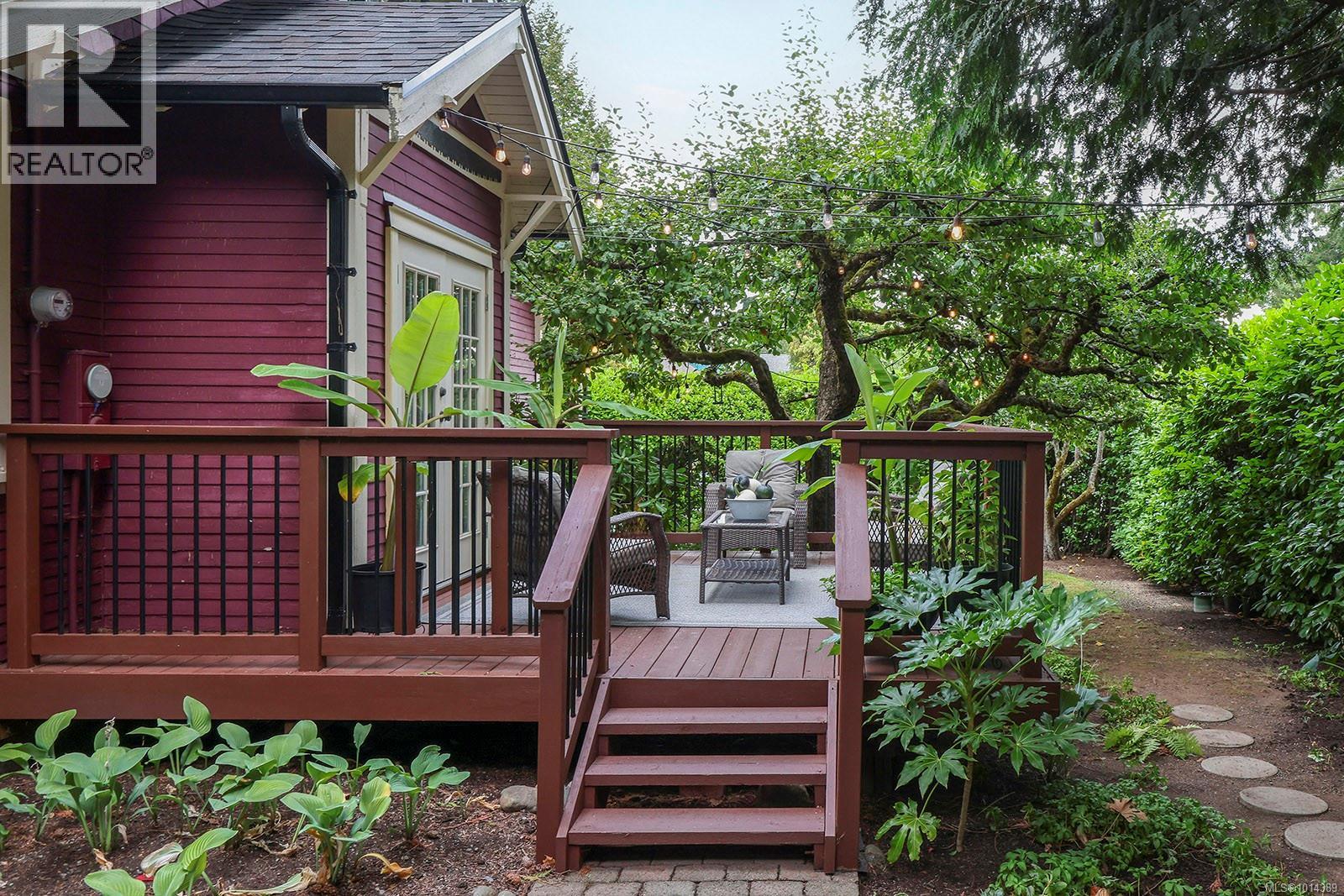 185 Duncan Ave, Courtenay