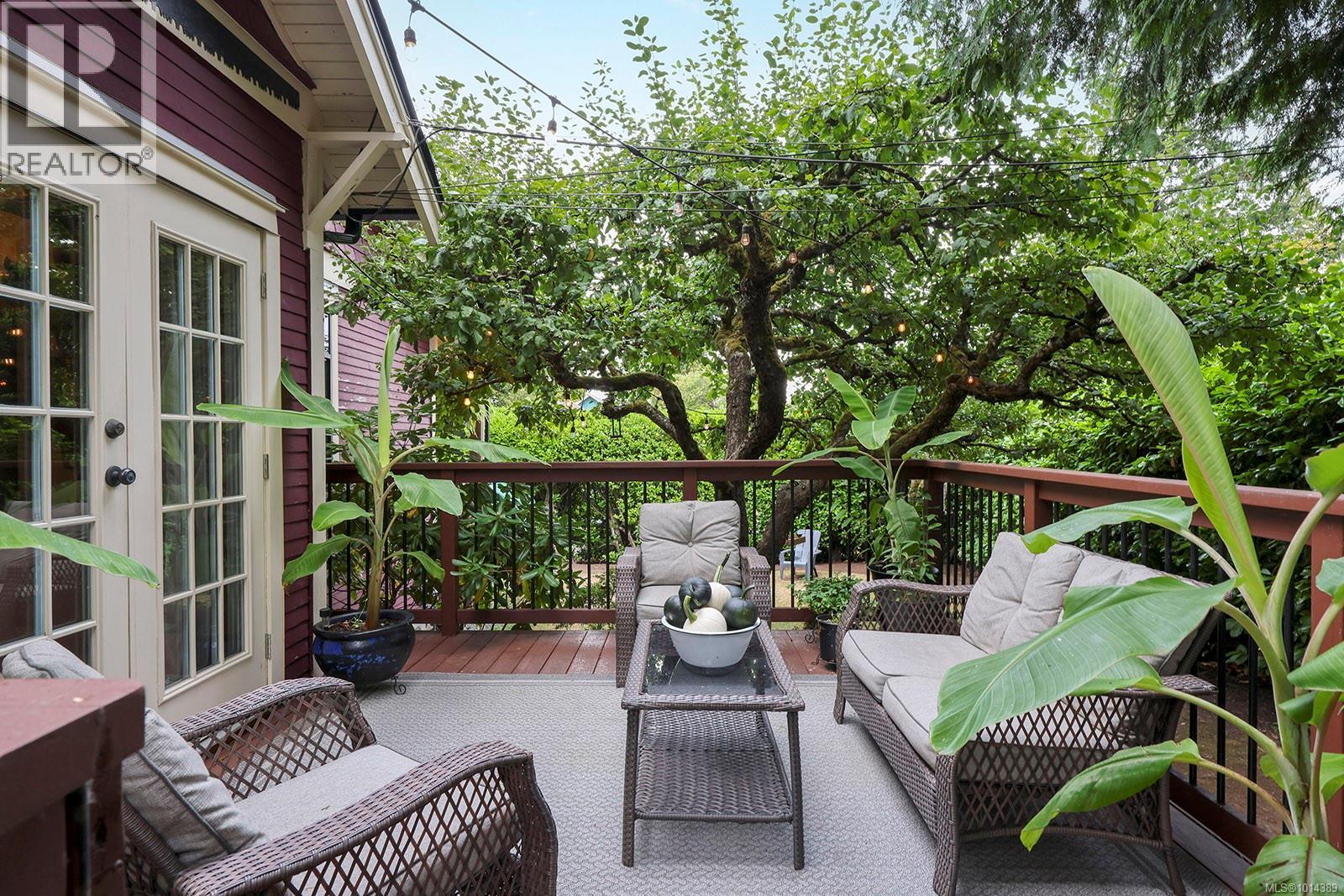 185 Duncan Ave, Courtenay