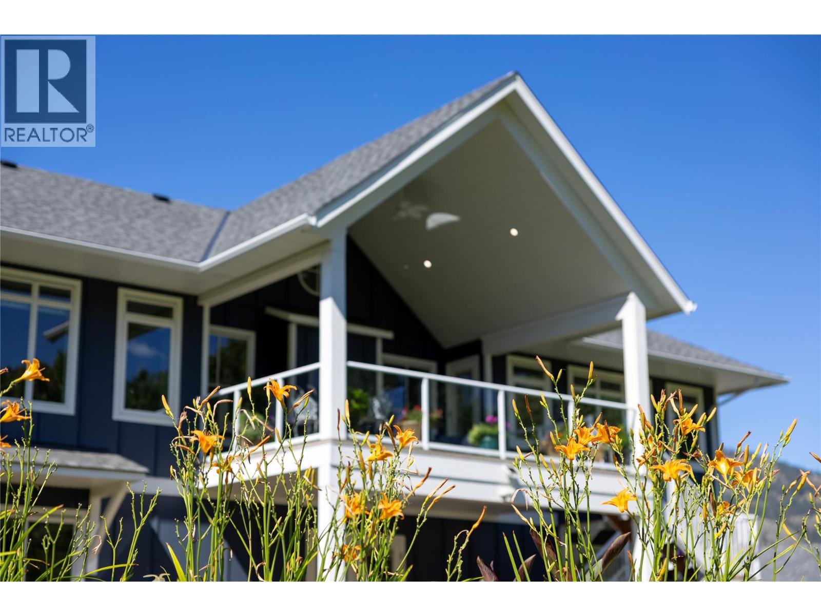 6984 Highway 6, Coldstream