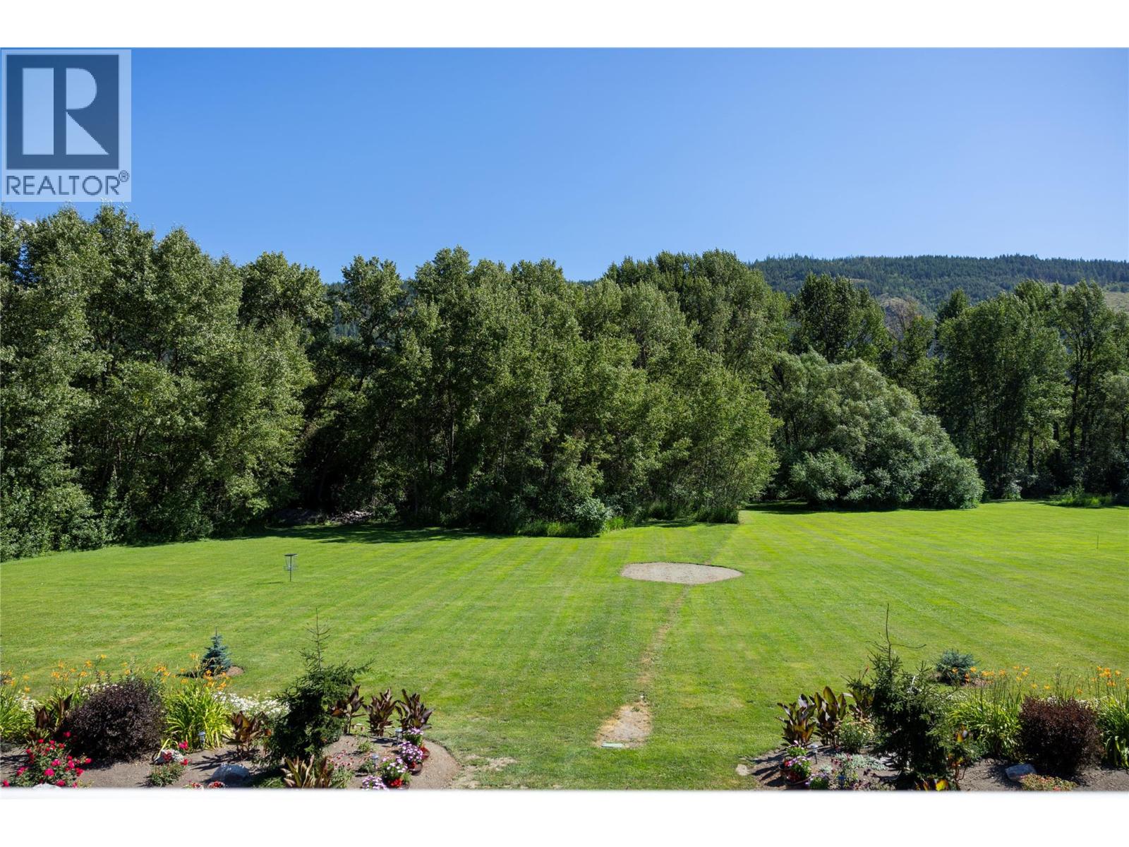 6984 Highway 6, Coldstream
