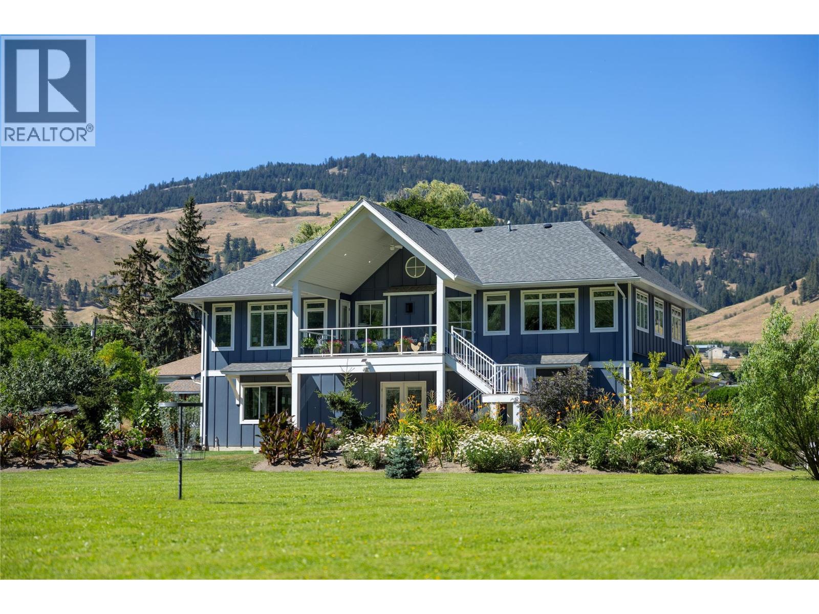 6984 Highway 6, Coldstream