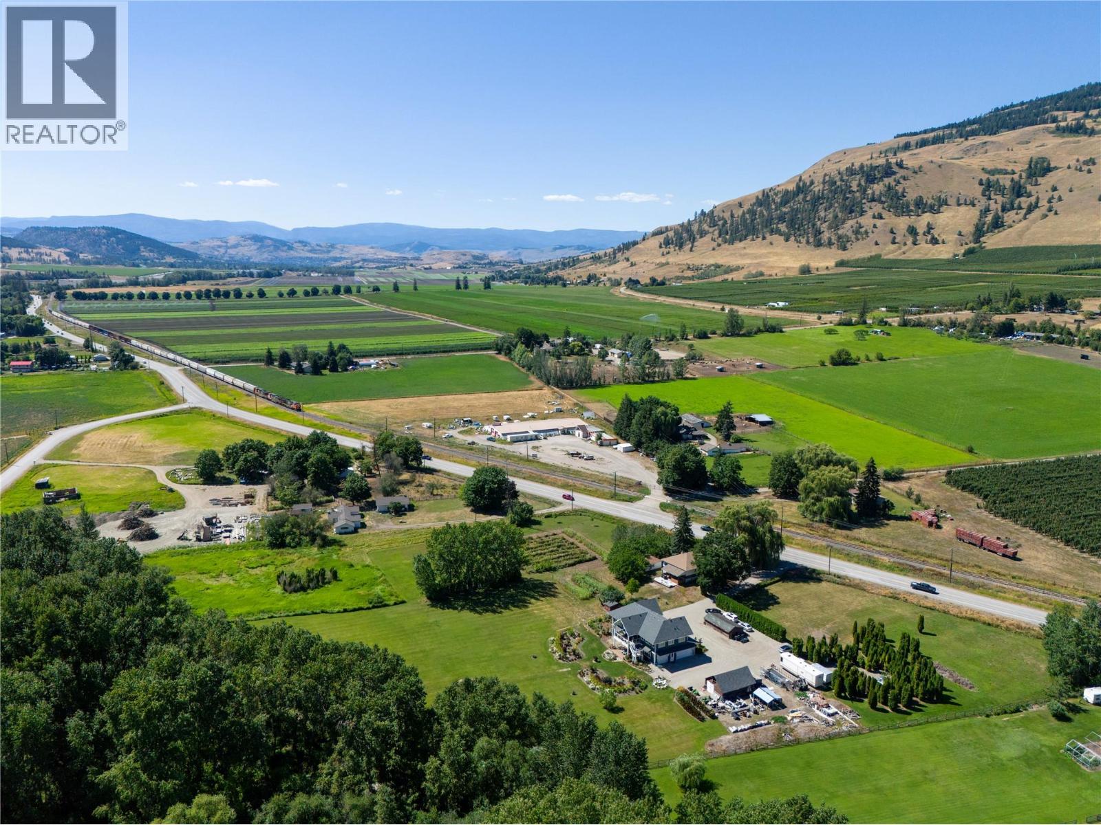 6984 Highway 6, Coldstream