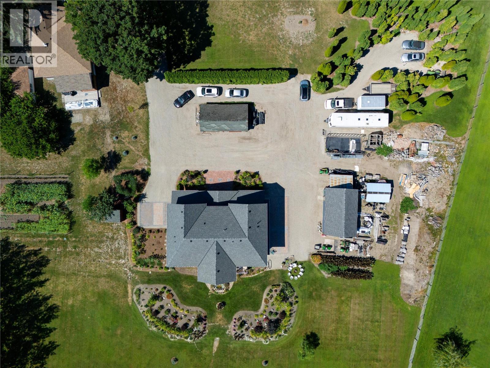 6984 Highway 6, Coldstream