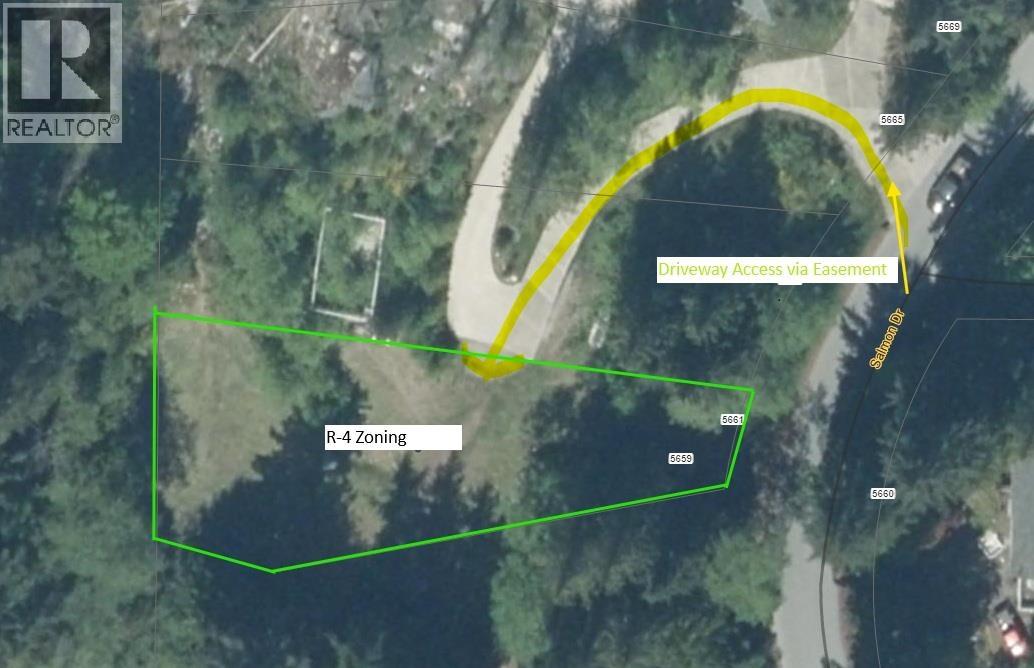 5661 SALMON DRIVE, Sechelt