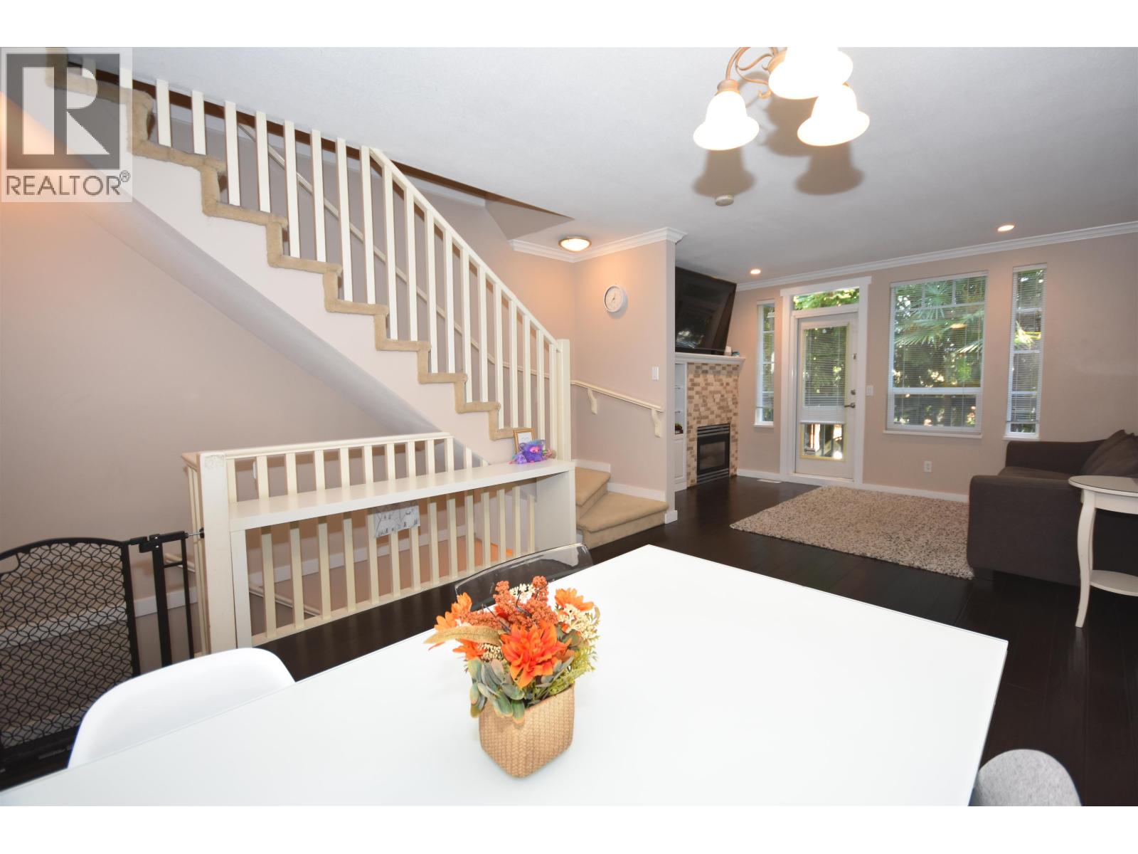 #6-4787 57 Street, Delta