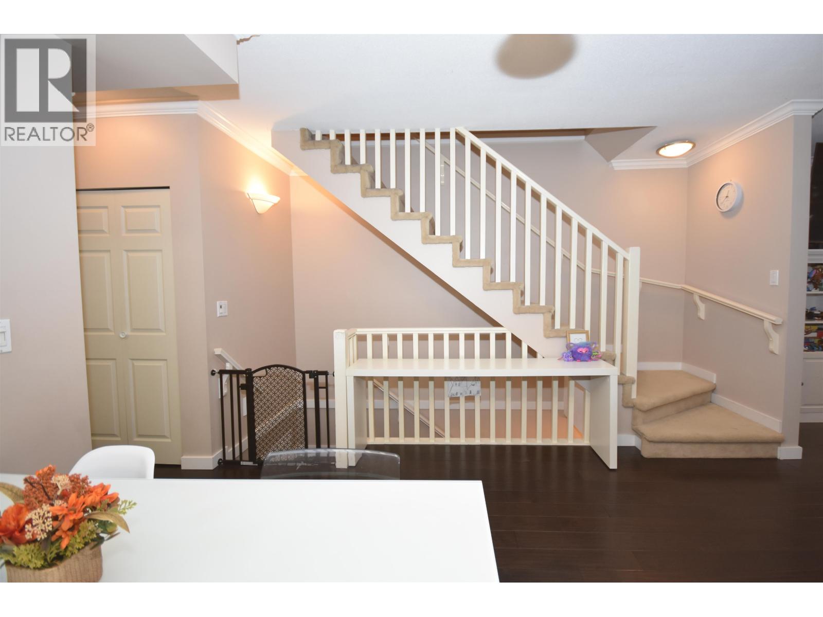 #6-4787 57 Street, Delta