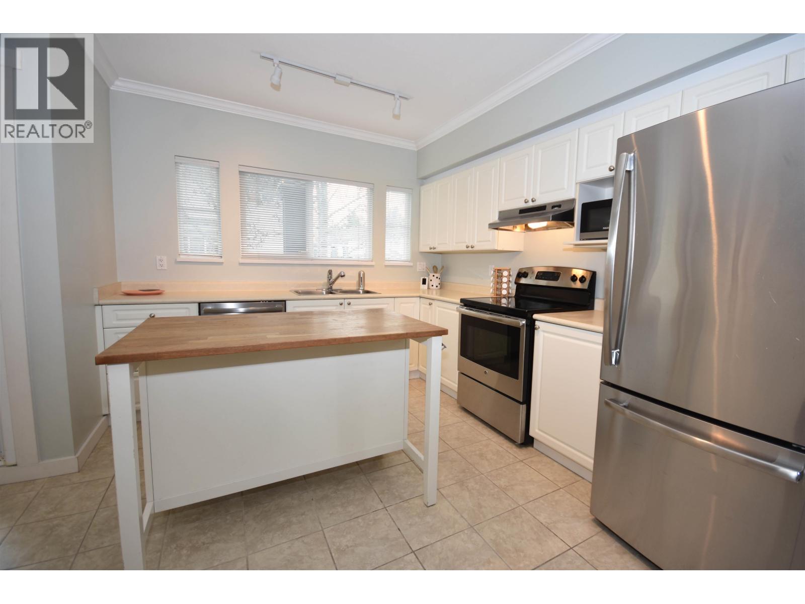 #6-4787 57 Street, Delta