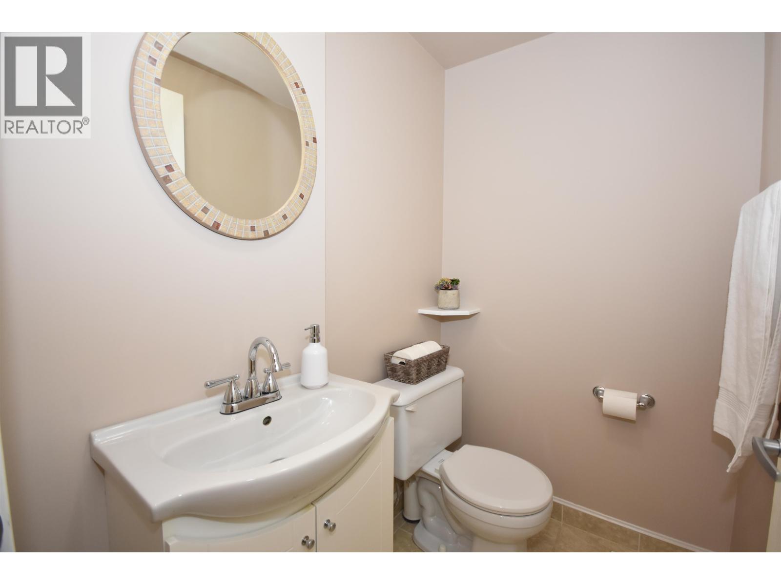 #6-4787 57 Street, Delta