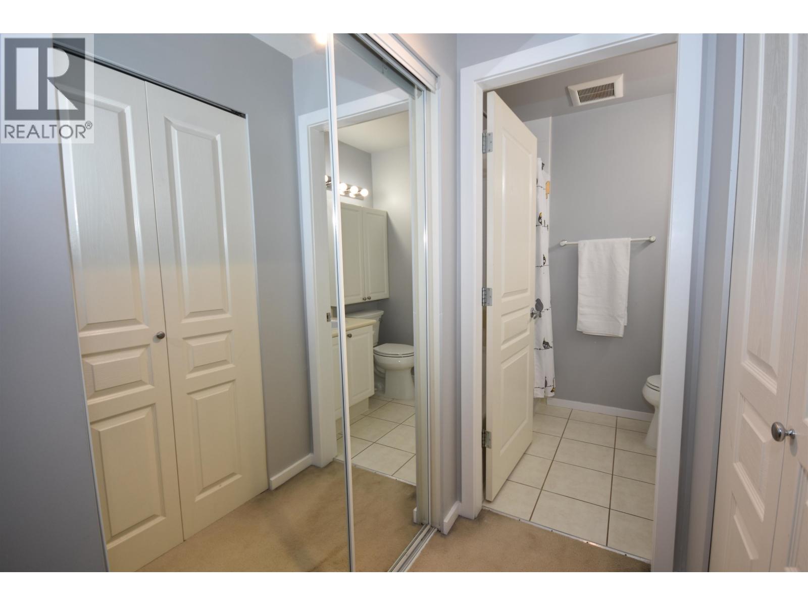 #6-4787 57 Street, Delta