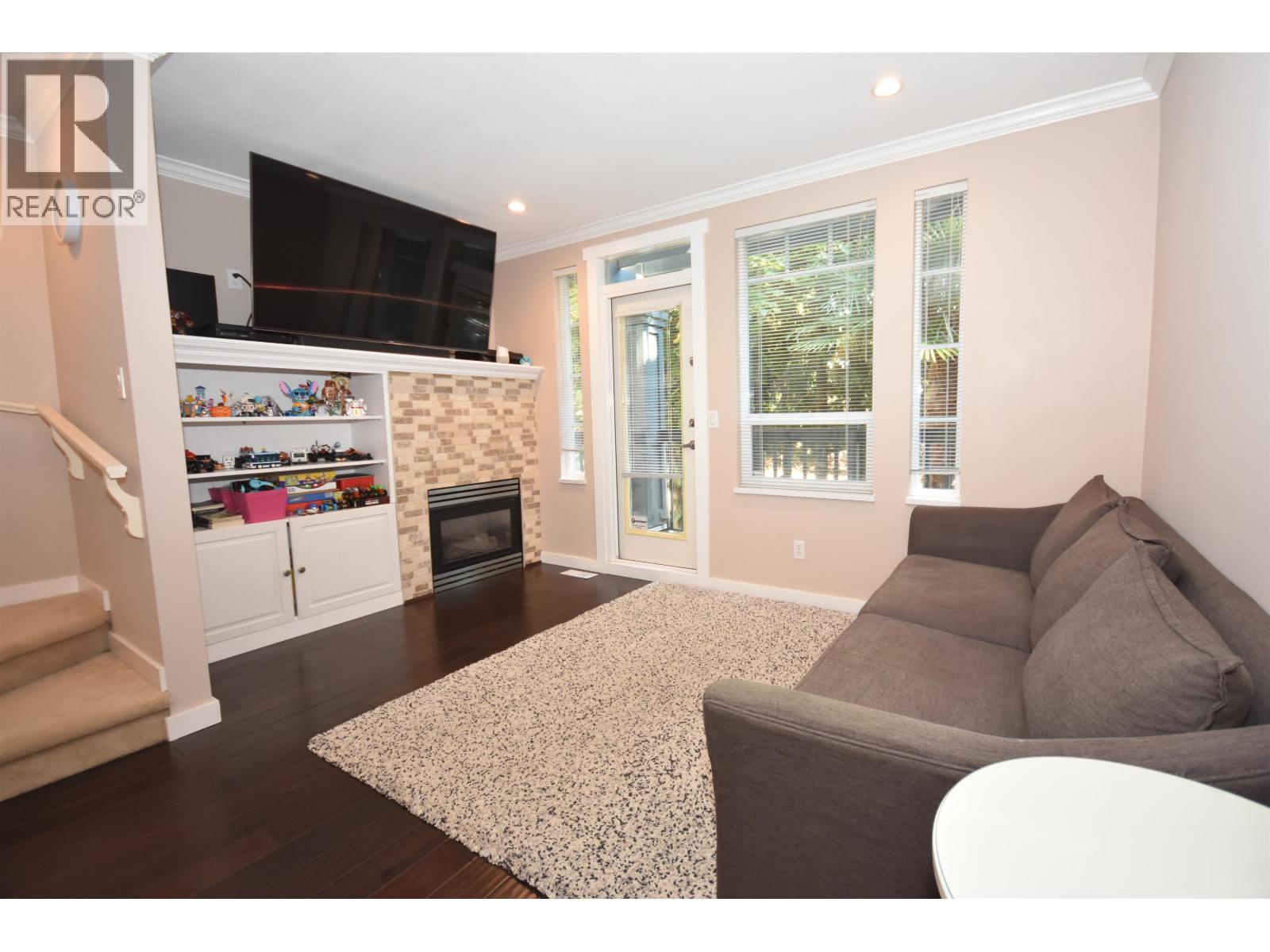 #6-4787 57 Street, Delta