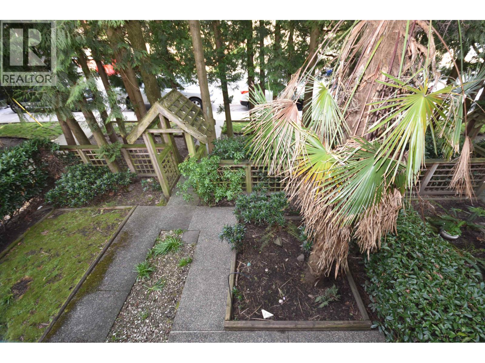 #6-4787 57 Street, Delta