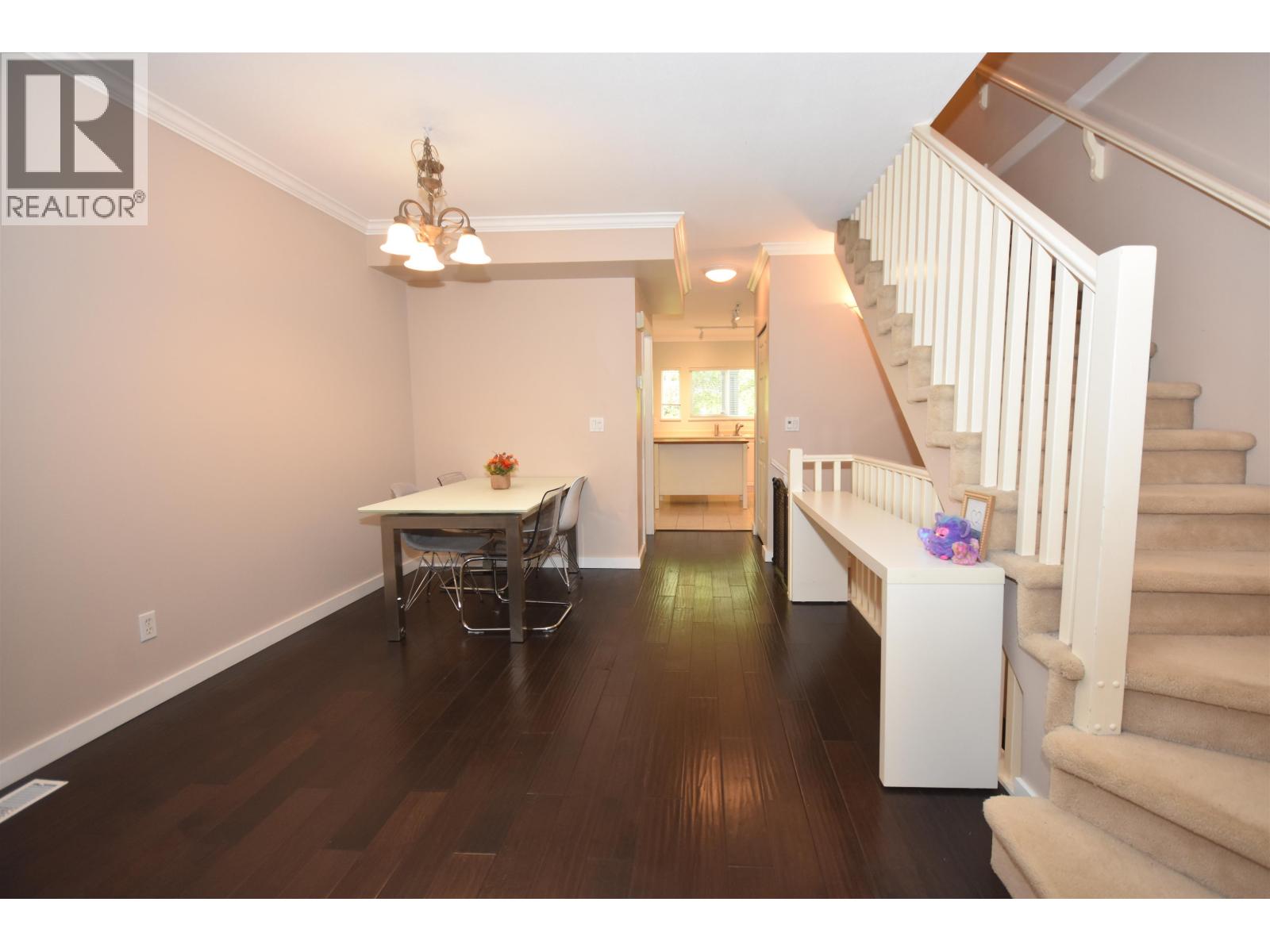 #6-4787 57 Street, Delta
