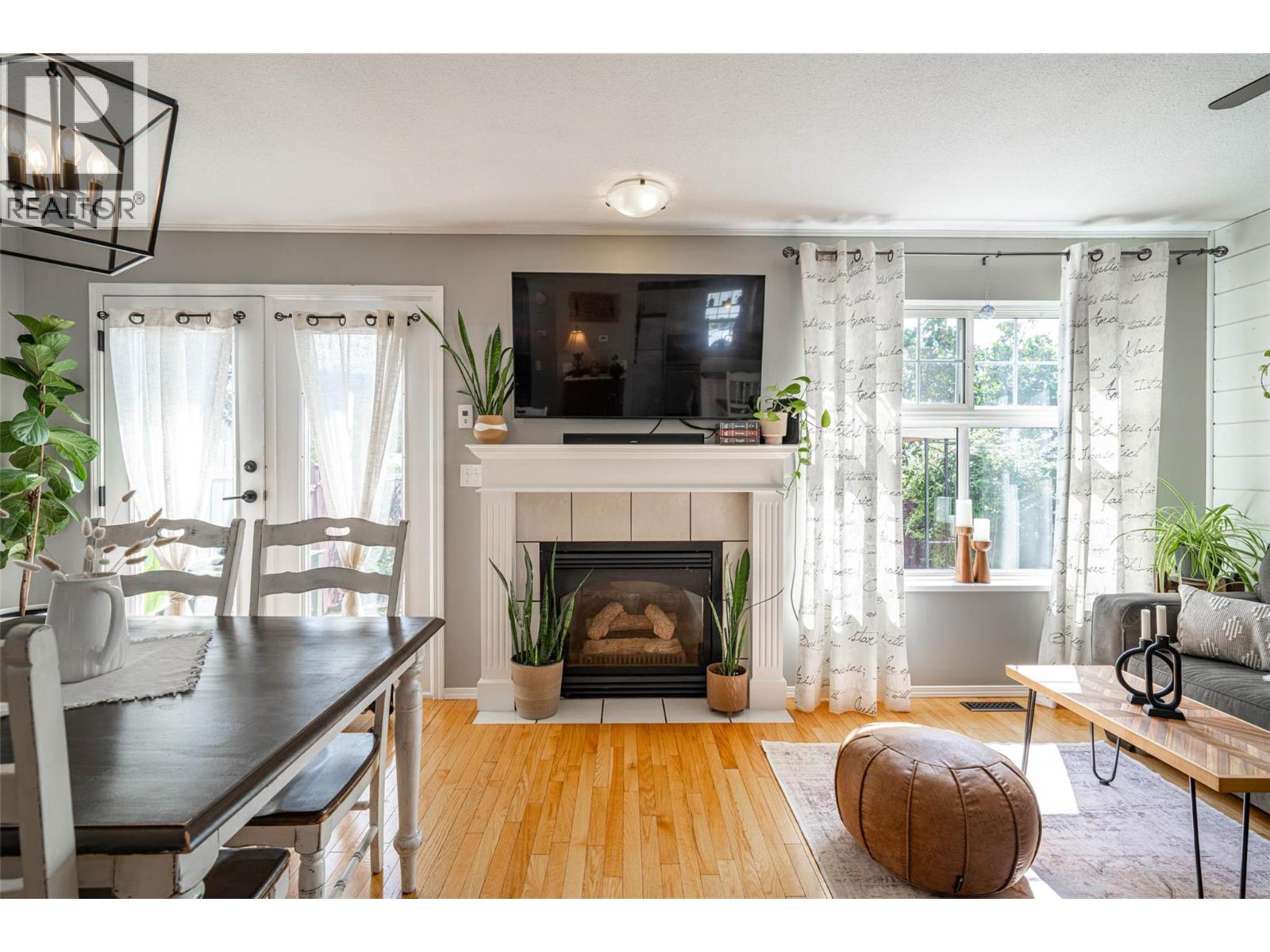 2395 Pleasant Valley Road Unit# 31, Armstrong