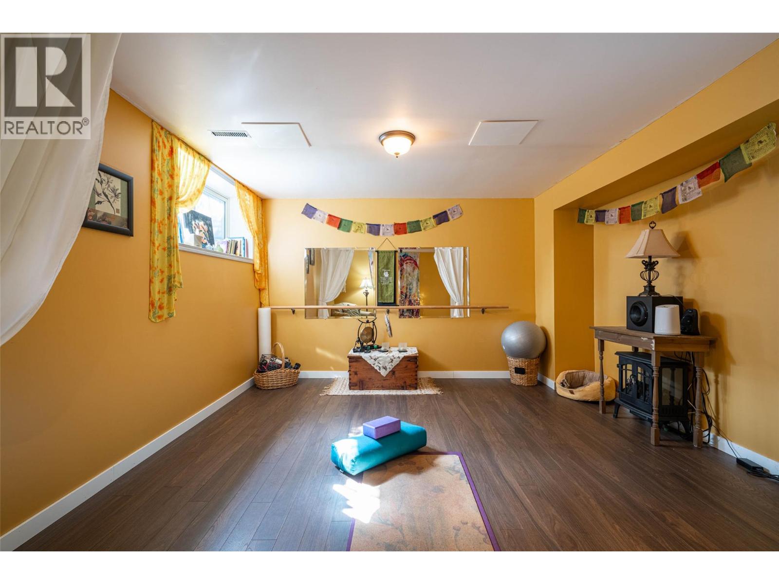 2395 Pleasant Valley Road Unit# 31, Armstrong