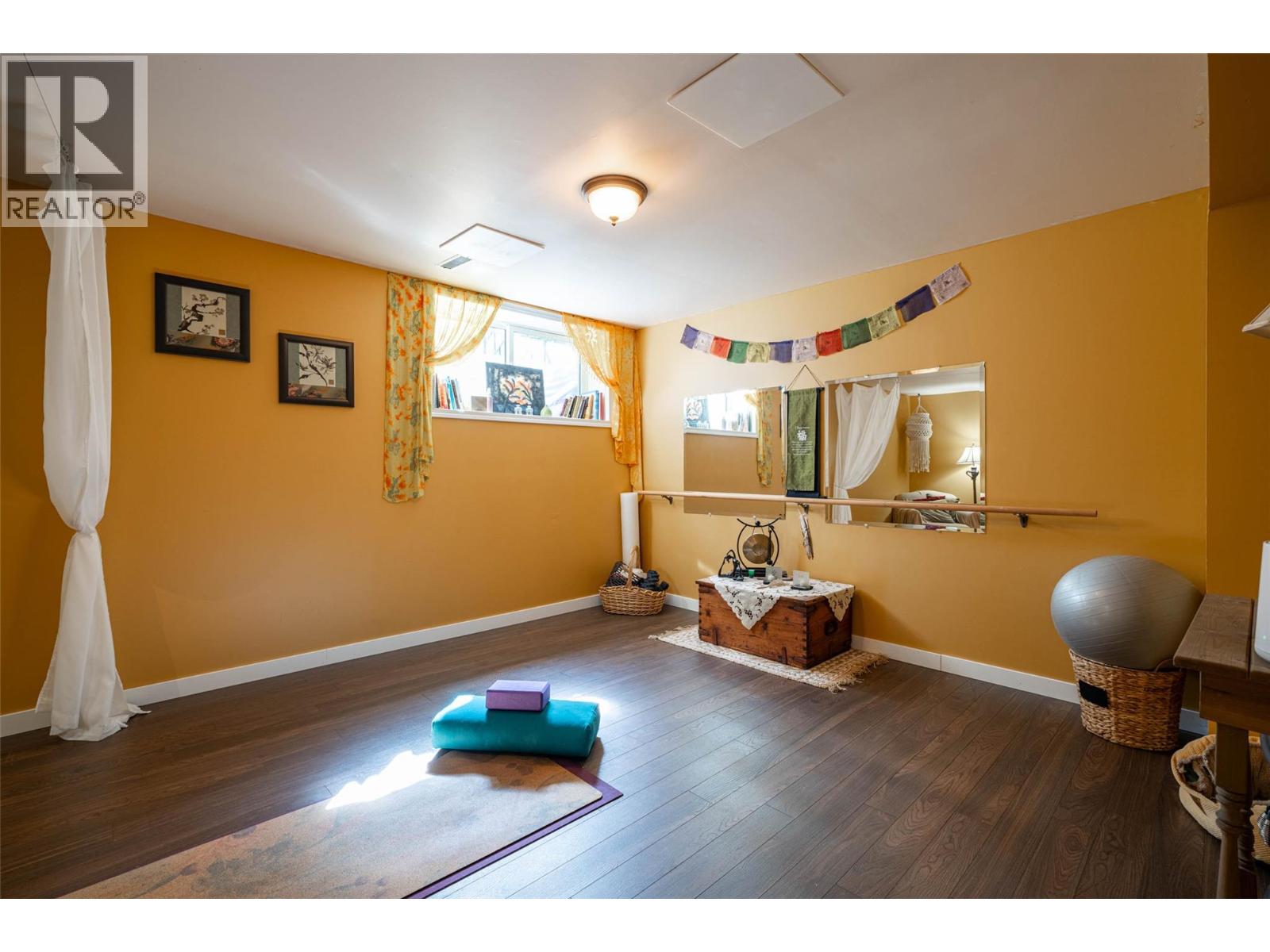 2395 Pleasant Valley Road Unit# 31, Armstrong