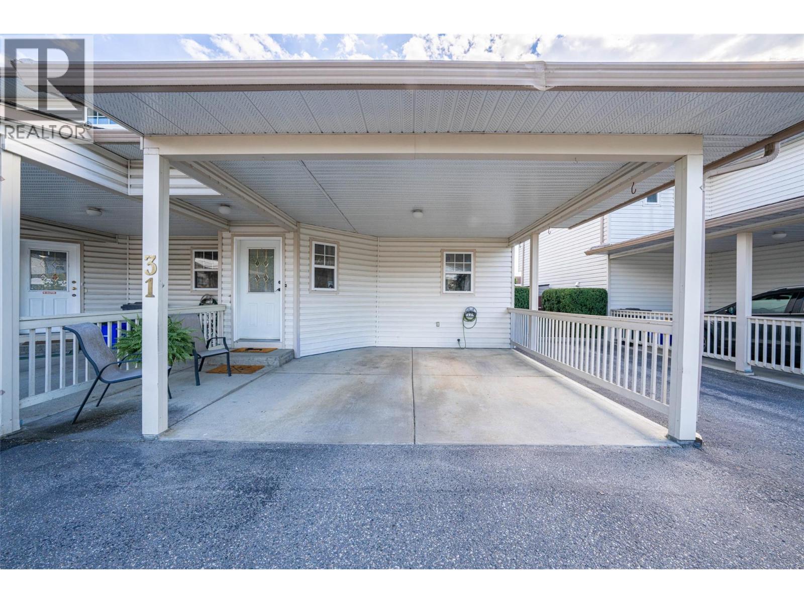 2395 Pleasant Valley Road Unit# 31, Armstrong