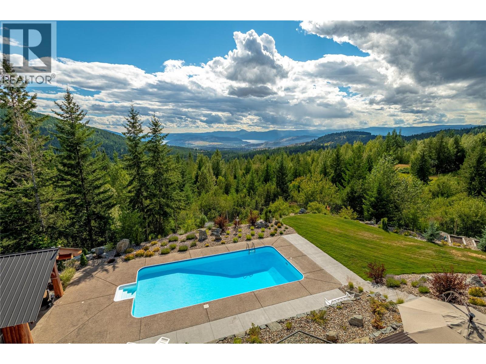 8100, 8104 Silver Star Road - 3