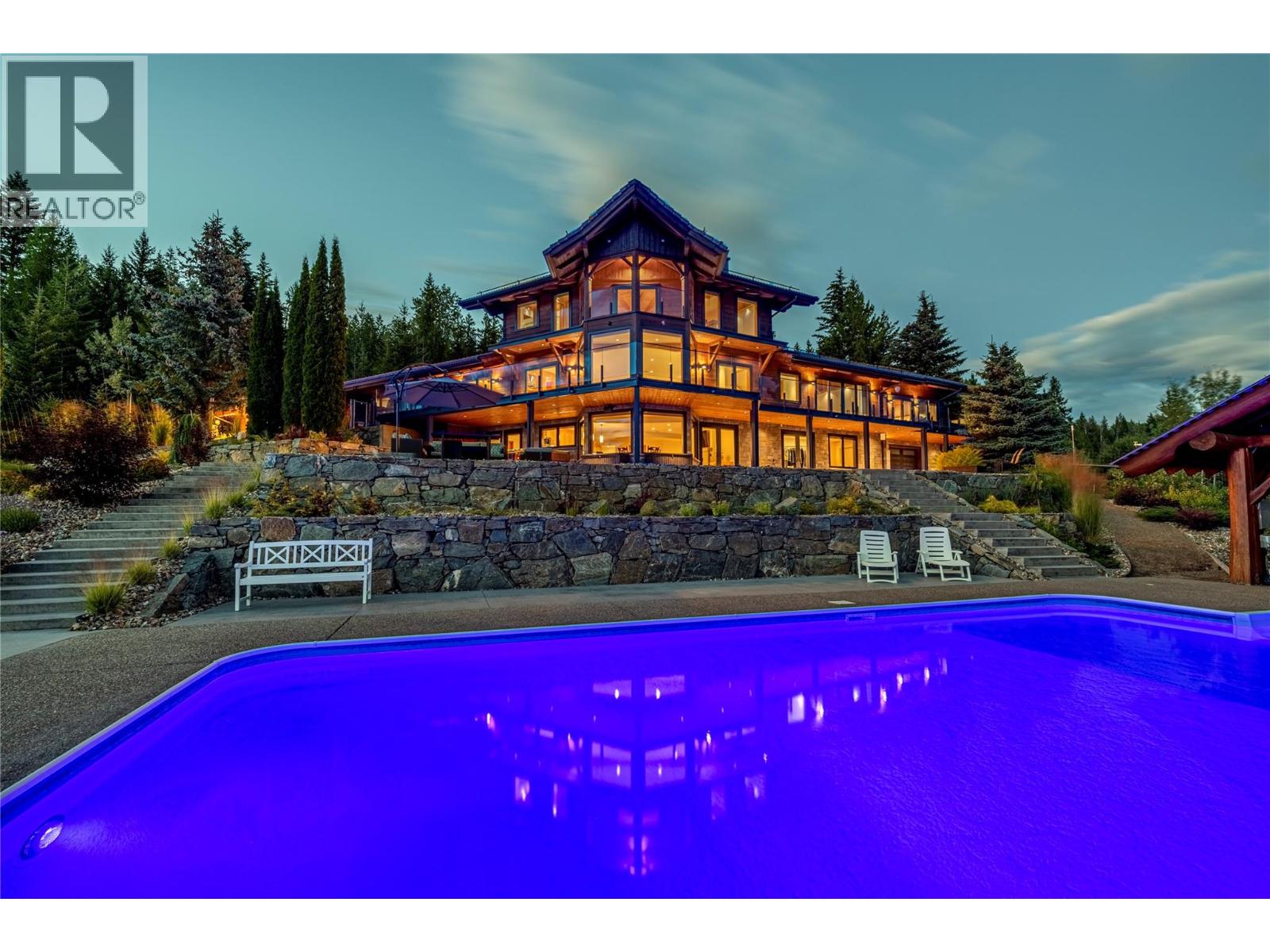 8100, 8104 Silver Star Road, Vernon