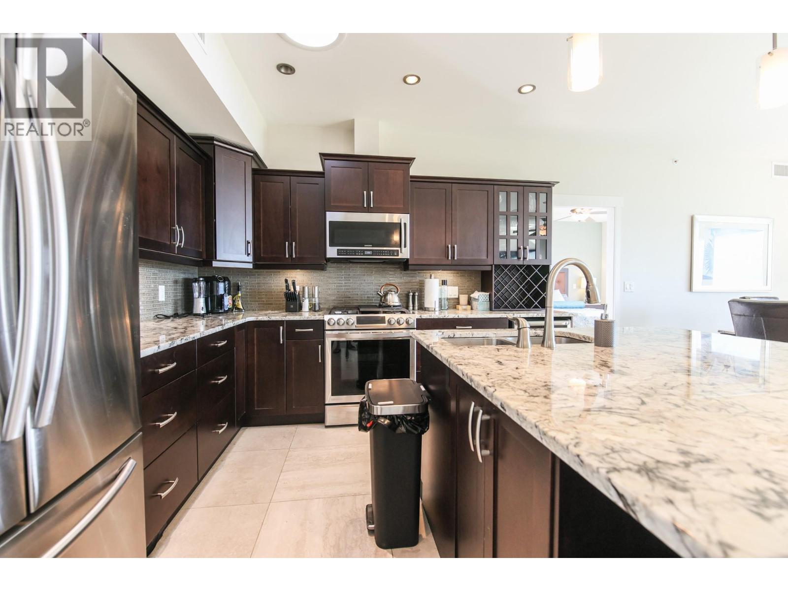 2000 VALLEYVIEW Drive Unit# 25, Osoyoos