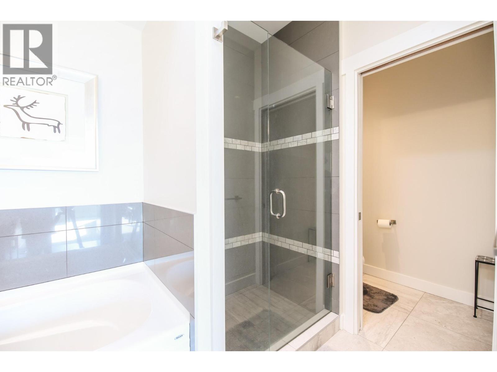 2000 VALLEYVIEW Drive Unit# 25, Osoyoos