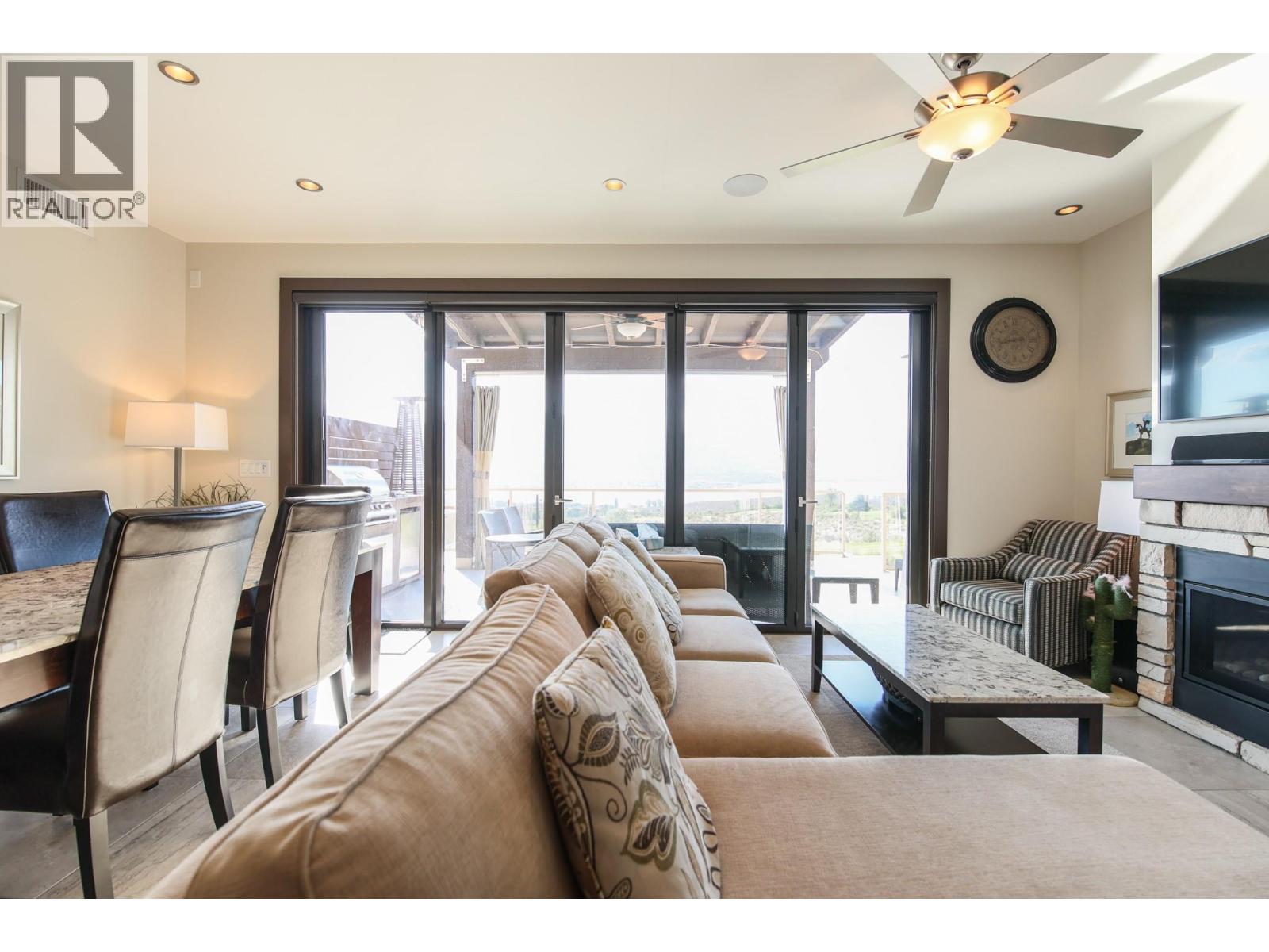 2000 VALLEYVIEW Drive Unit# 25, Osoyoos