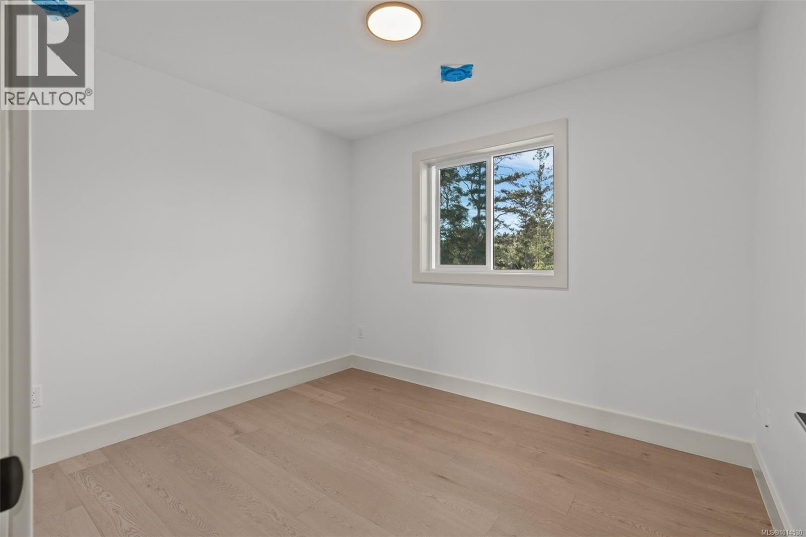 1 571 Bezanton Way, Colwood