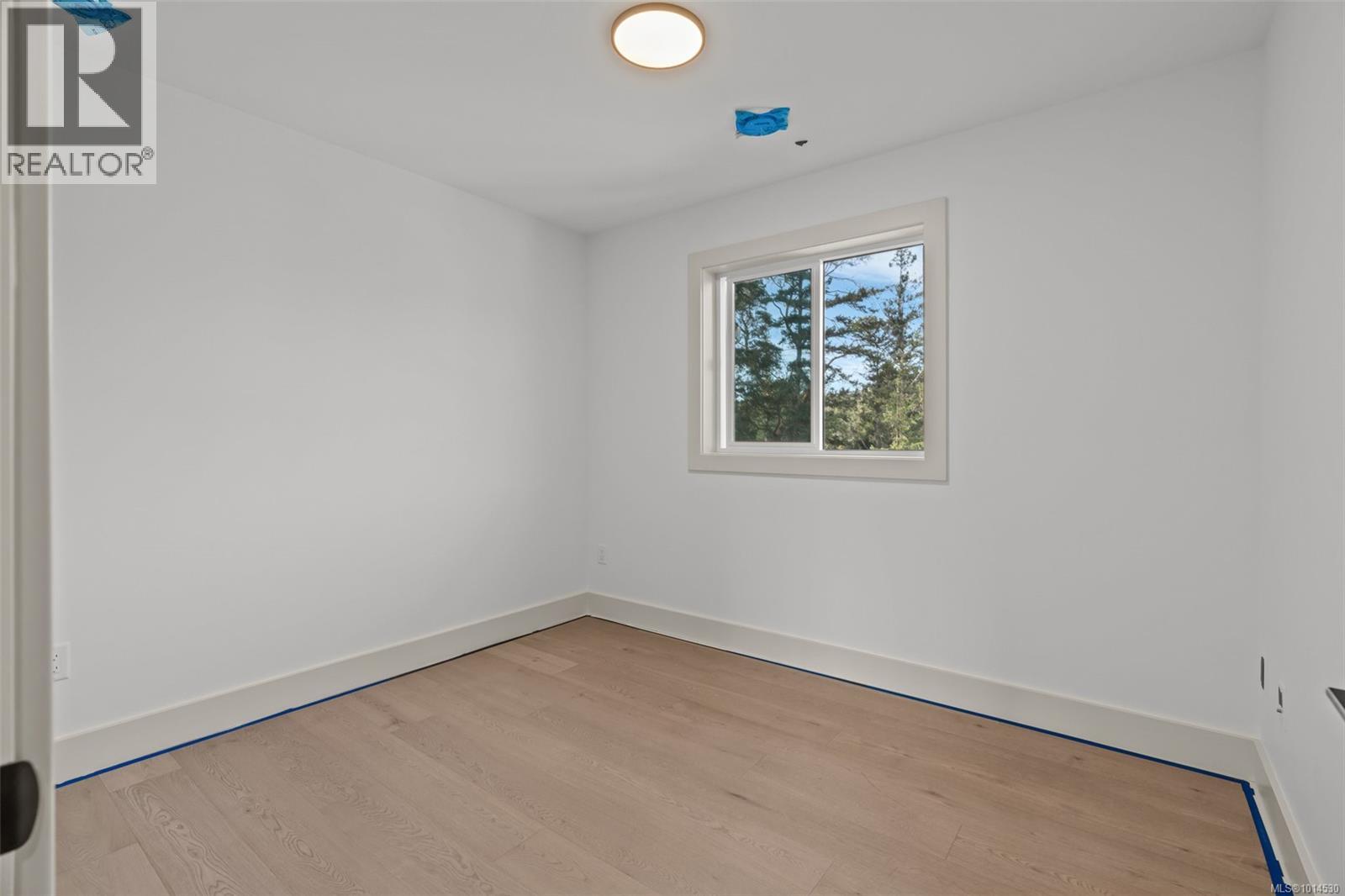 1 571 Bezanton Way, Colwood