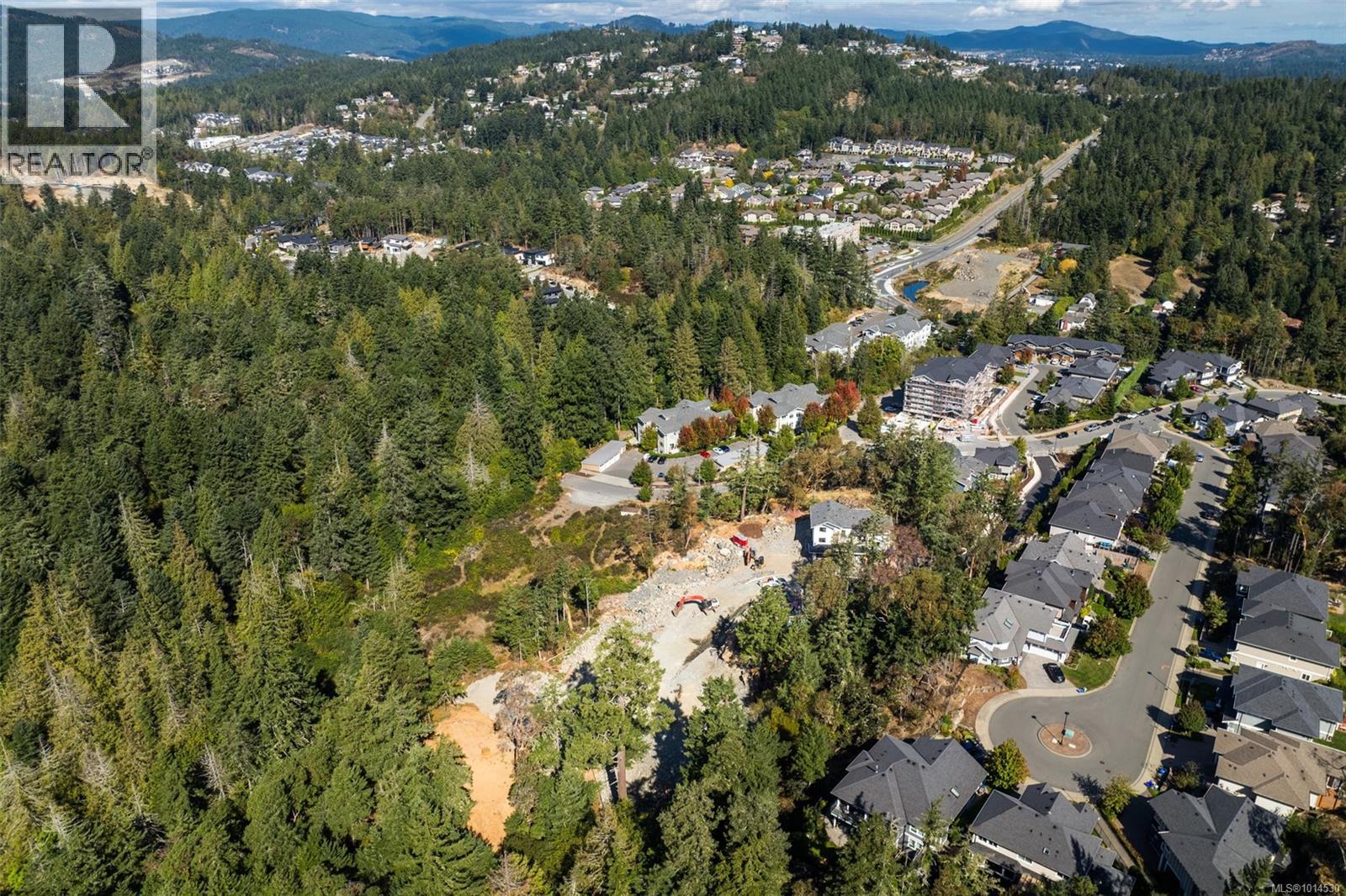 1 571 Bezanton Way, Colwood